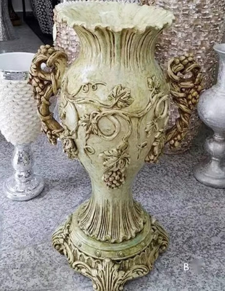 Luxury Fashion-forward European-style Vase Decoration