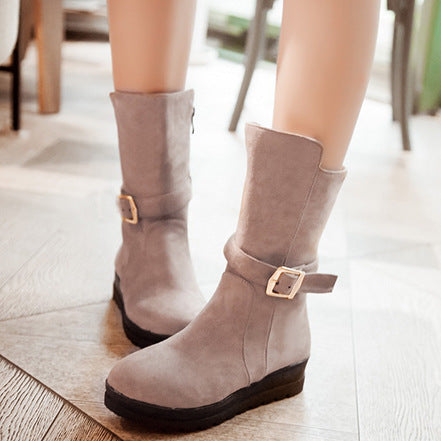 Women's platform boots