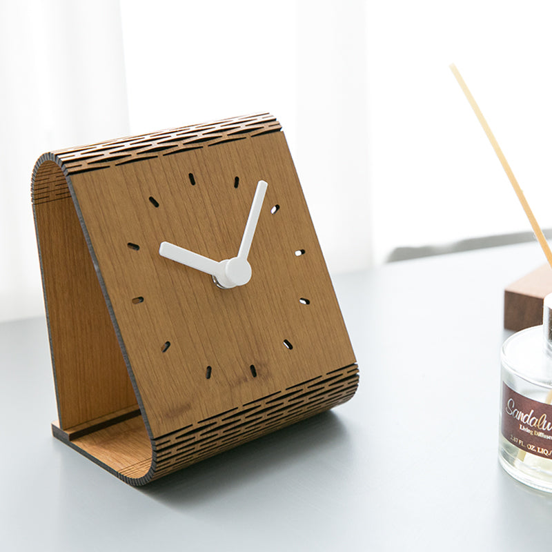 Simple Desktop Desk Clock Desktop Ornaments Desk Clock Bedroom Silent Pendulum Clock Home Wall Clock