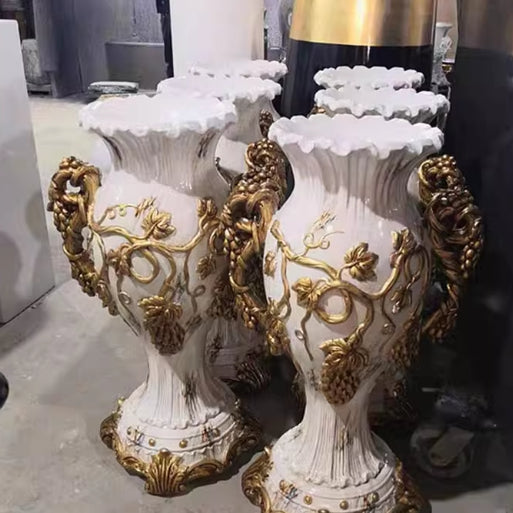 Luxury Fashion-forward European-style Vase Decoration