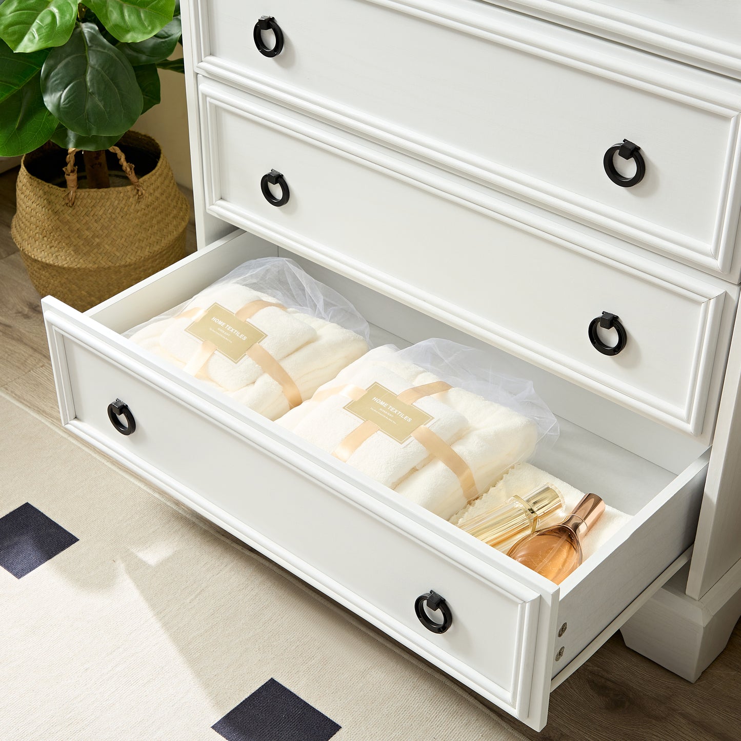 Modern 6 Drawer Dresser, Dressers For Bedroom, Tall Chest Of Drawers Closet Organizers & Storage Clothes - Easy Pull Handle, Textured Borders Living Room, Hallway,L 29.53xW15.75xH48.03 White