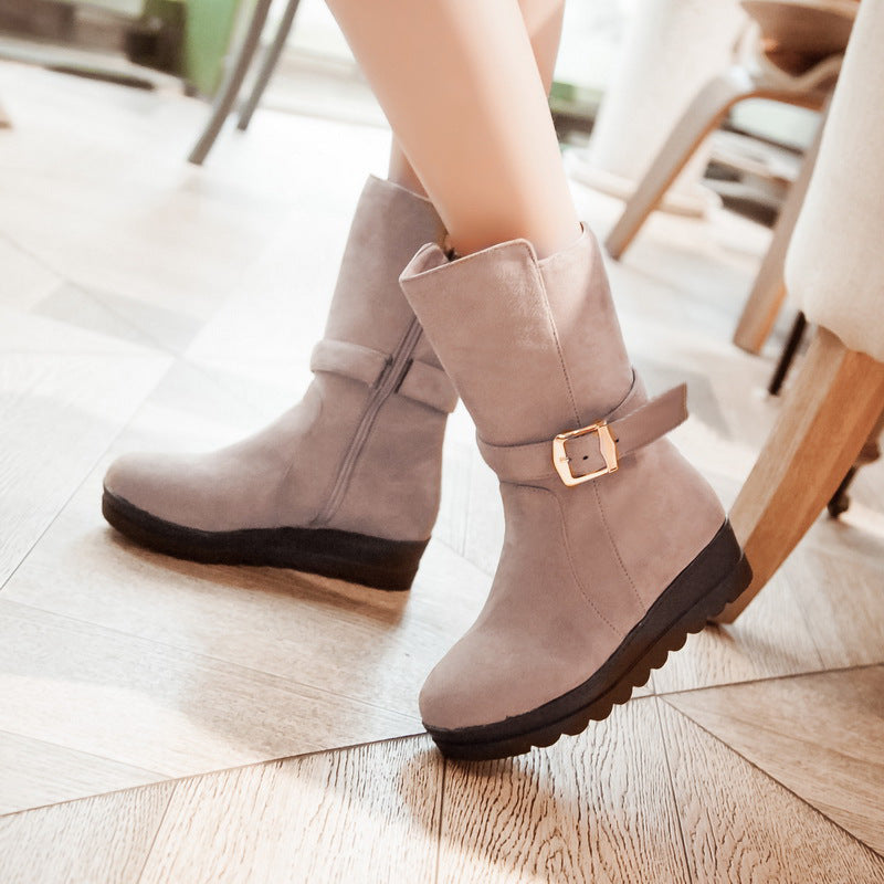 Women's platform boots