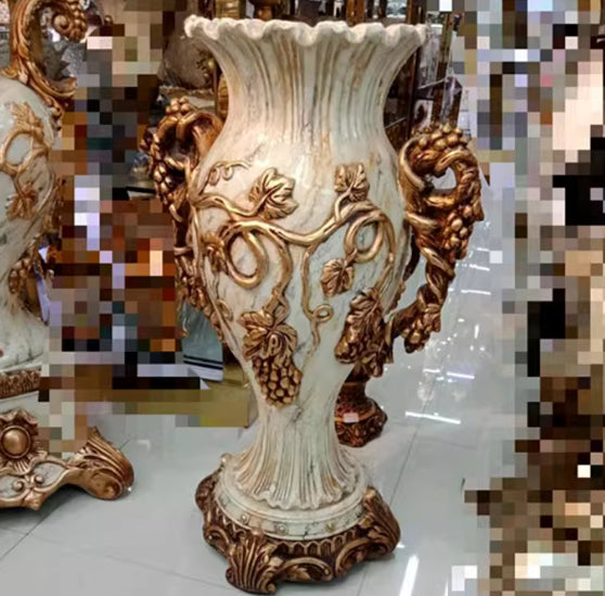 Luxury Fashion-forward European-style Vase Decoration